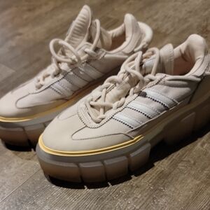 Adidas Cream Sneakers with white Accents